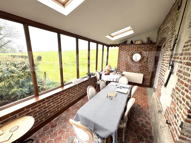 Maison - 264 m² - 7 pièces