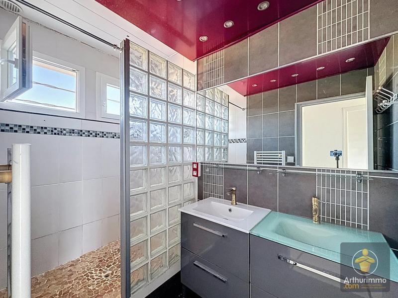 Maison - 150 m² - 4 pièces