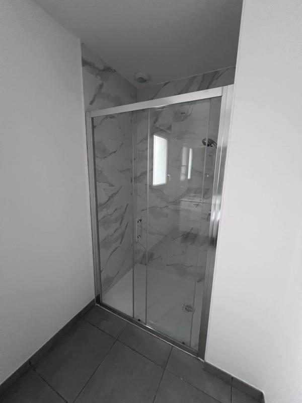 Pavillon - 93 m² - 4 pièces