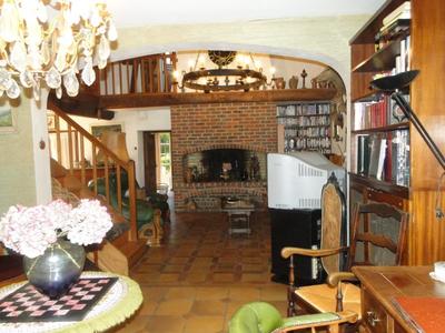 Maison - 296 m² - 13 pièces