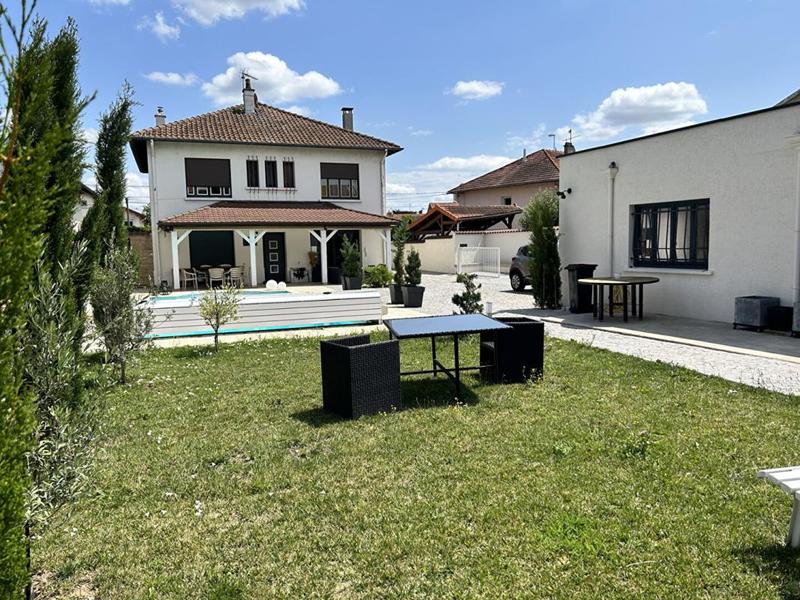 Maison - 155 m² - 5 pièces