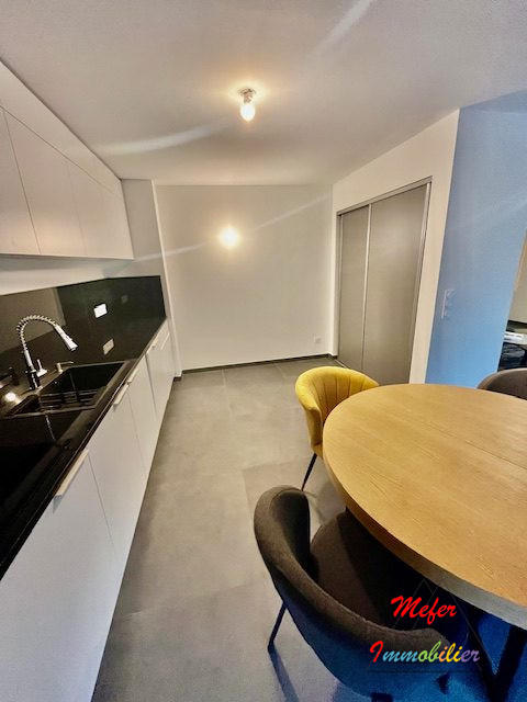 Appartement - 82 m² - 3 pièces