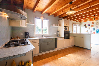 Maison - 258 m² - 8 pièces