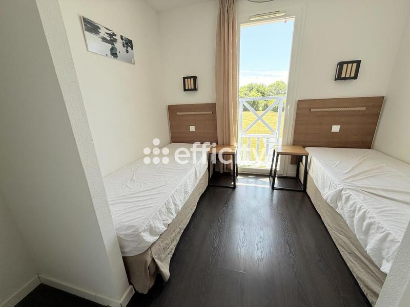 Maison jumelée - 56 m² - 4 pièces