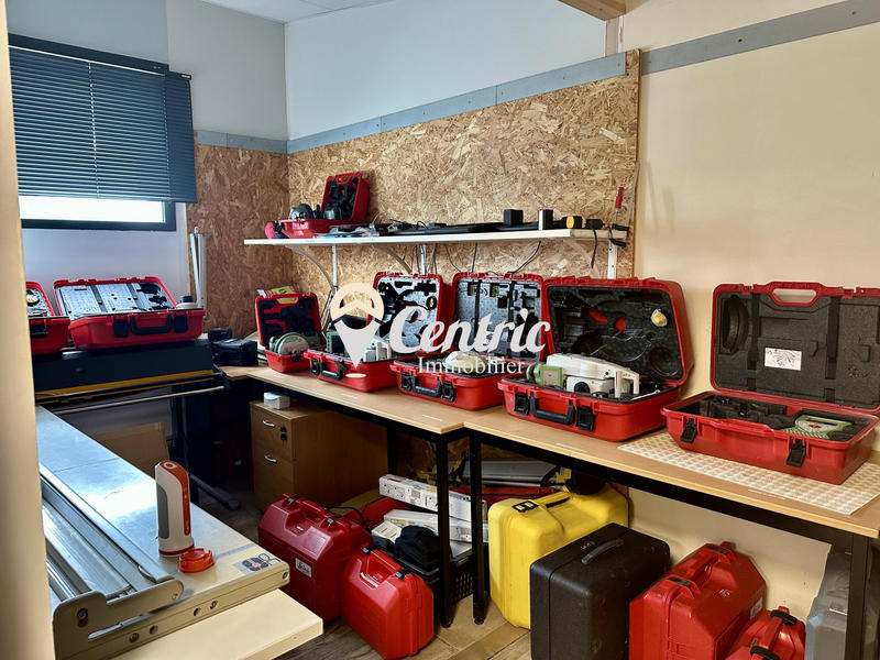 Local commercial - 121 m²