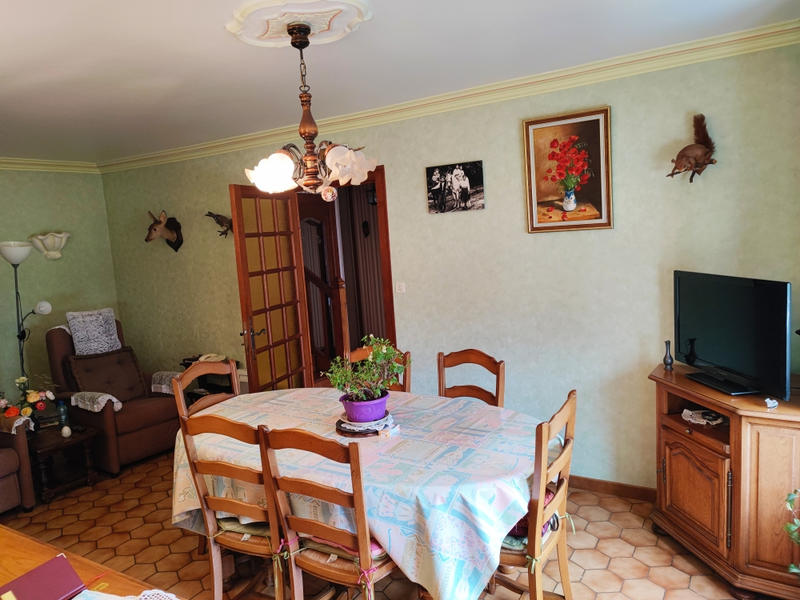 Maison - 127 m² - 7 pièces