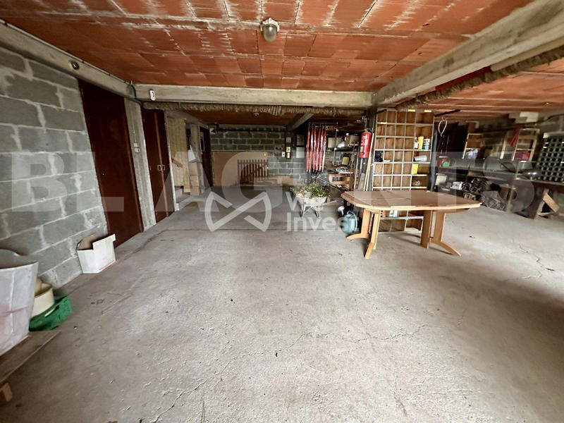 Maison - 206 m² - 8 pièces