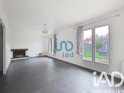 Maison - 95 m² - 5 pièces