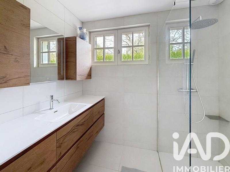 Maison - 170 m² - 6 pièces