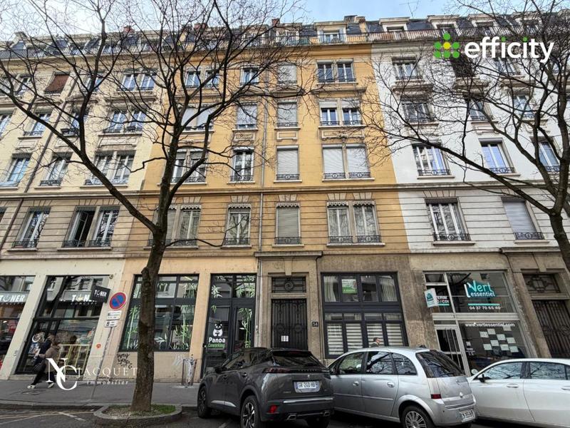 Appartement - 89 m² - 3 pièces