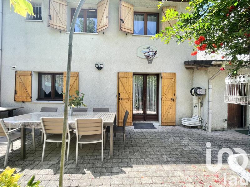 Maison - 107 m² - 5 pièces