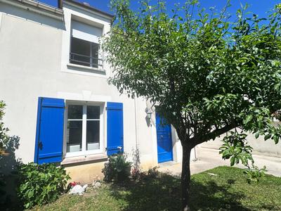 Maison - 80 m² - 4 pièces