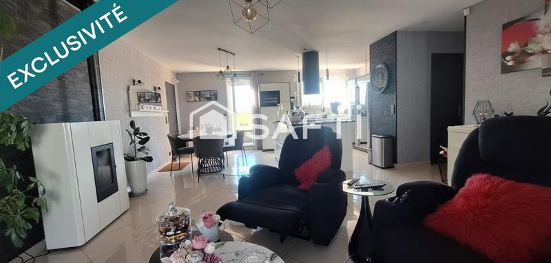 Maison - 90 m² - 5 pièces