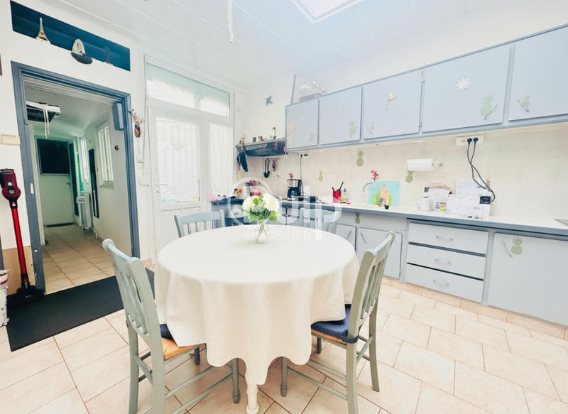 Maison de ville - 93 m² - 6 pièces