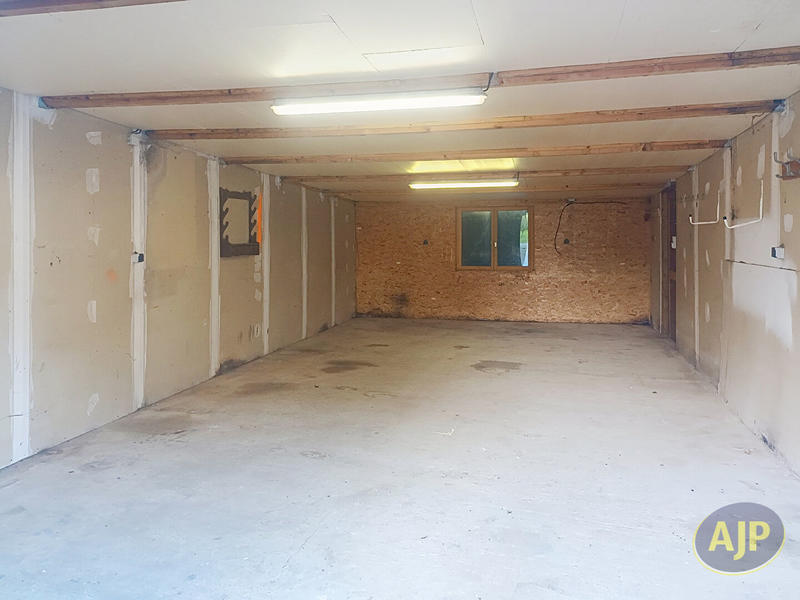 Maison - 160 m² - 7 pièces