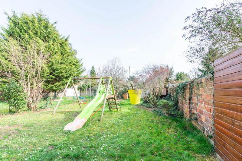 Maison de bois - 220 m² - 8 pièces