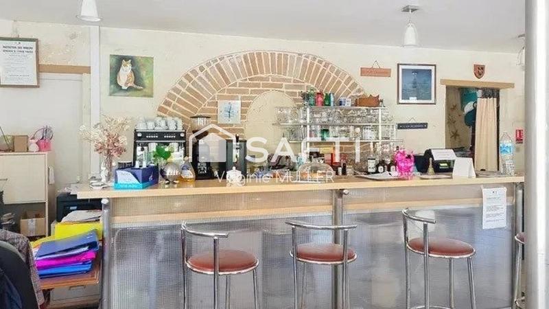 Local commercial - 206 m² - 7 pièces