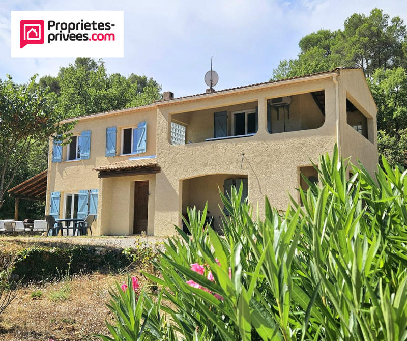 Maison - 162 m² - 8 pièces