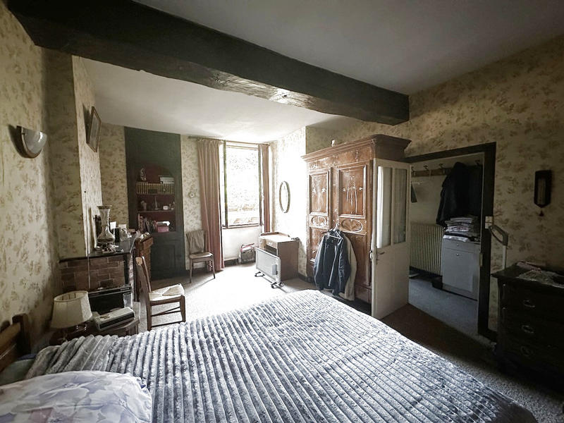 Maison de village - 100 m² - 4 pièces