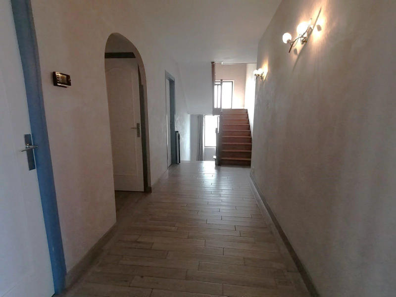 Maison - 161 m² - 6 pièces