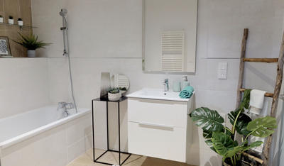 Appartement - 81 m² - 4 pièces