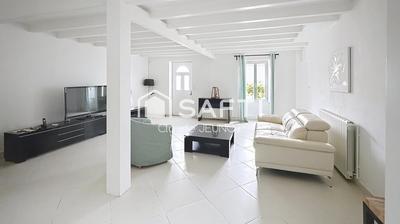 Maison - 186 m² - 6 pièces