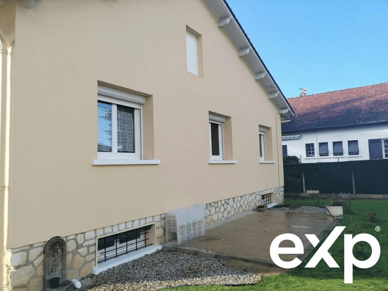 Maison traditionnelle - 133 m² - 6 pièces