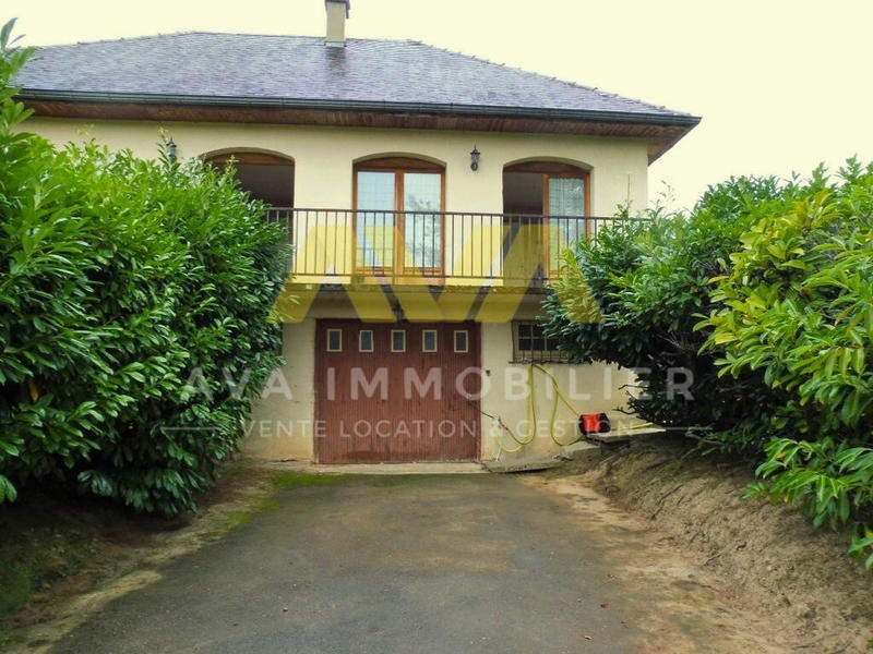 Maison - 115 m² - 6 pièces