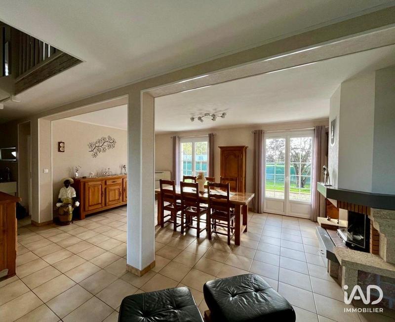 Maison - 92 m² - 4 pièces