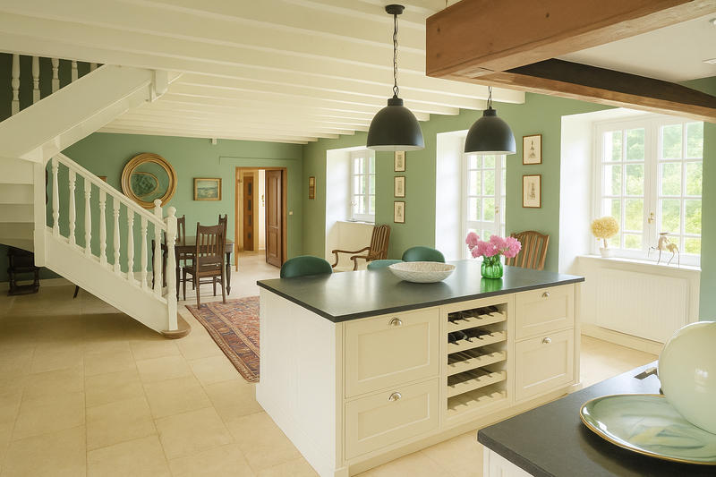 Maison - 488 m² - 12 pièces