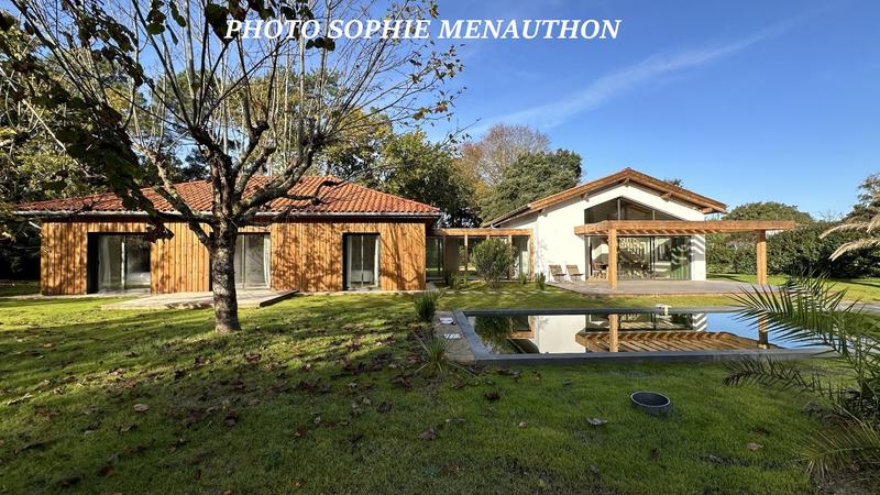 Maison - 170 m² - 5 pièces