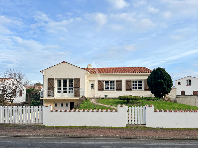 Maison - 135 m² - 5 pièces