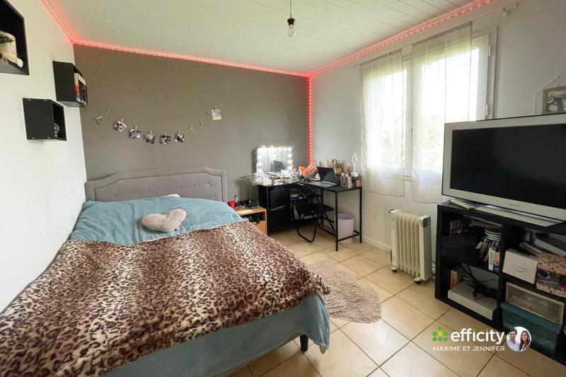 Maison - 105 m² - 4 pièces