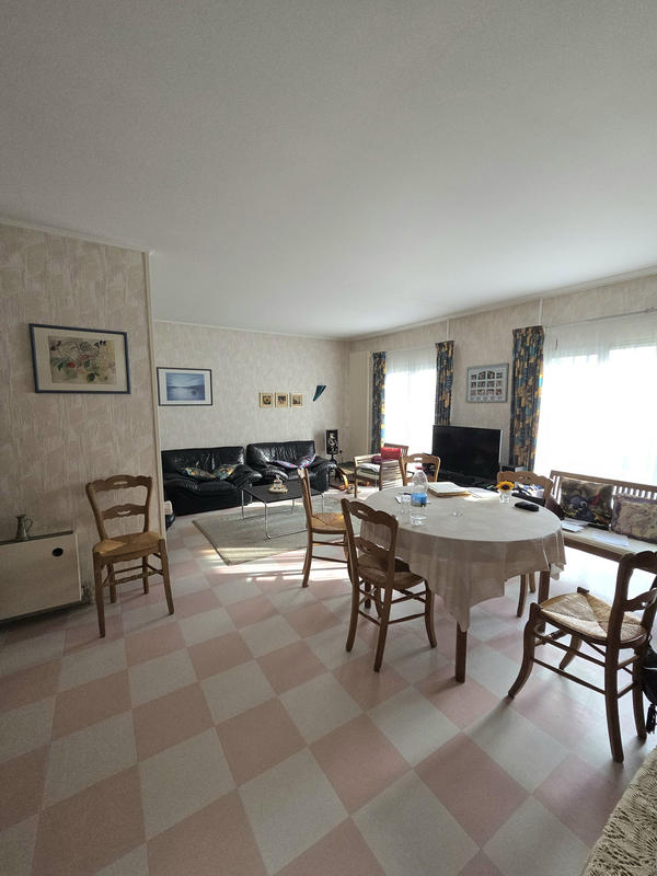 Maison - 85 m² - 5 pièces