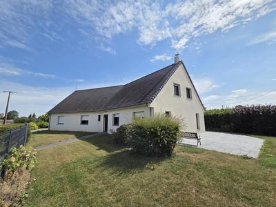 Pavillon - 220 m² - 9 pièces