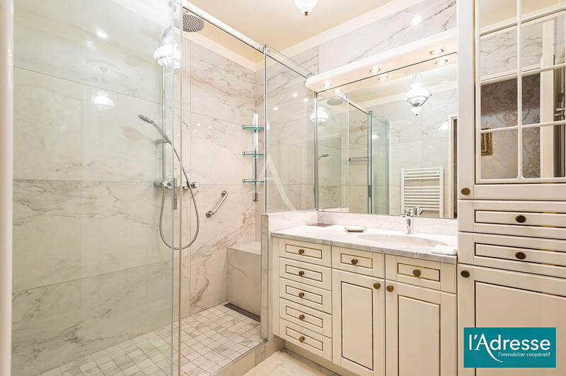 Appartement - 83 m² - 4 pièces