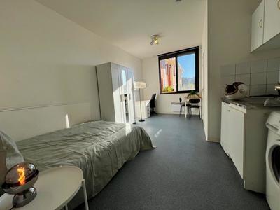 Studio - 17 m² - 1 pièce