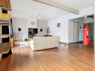 Appartement - 91 m² - 2 pièces