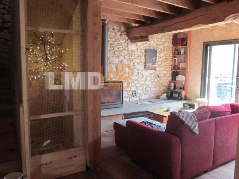 Maison - 95 m² - 4 pièces