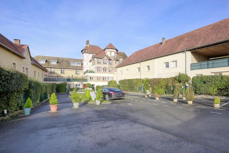 Duplex - 94 m² - 4 pièces