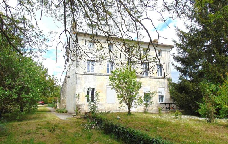 Maison de campagne - 193 m² - 6 pièces