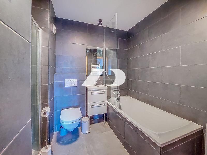 Appartement - 106 m² - 4 pièces