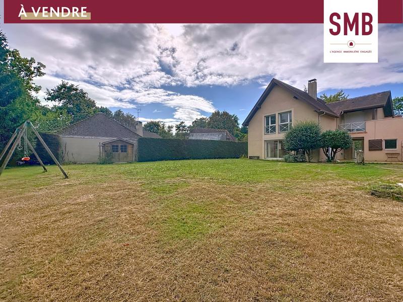 Maison - 137 m² - 6 pièces