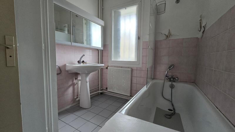 Appartement - 104 m² - 4 pièces