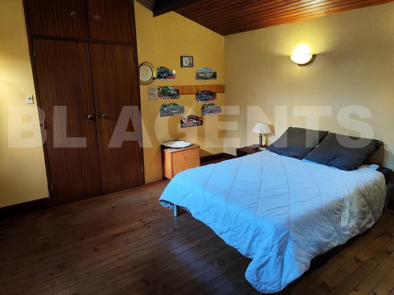 Maison de ville - 102 m² - 4 pièces