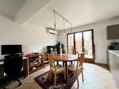 Maison - 88 m² - 4 pièces
