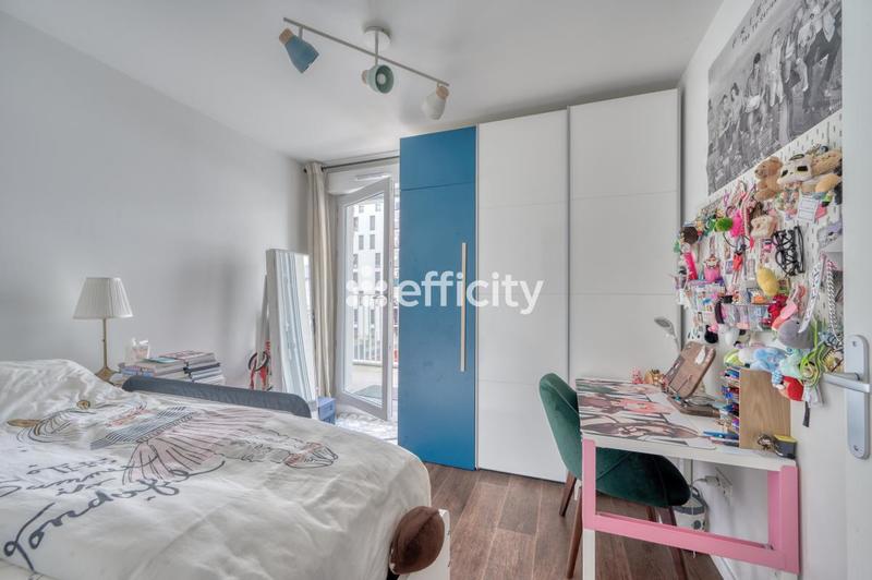 Appartement - 79 m² - 4 pièces