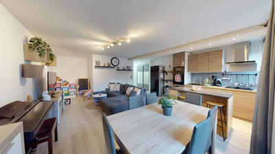 Appartement - 83 m² - 3 pièces