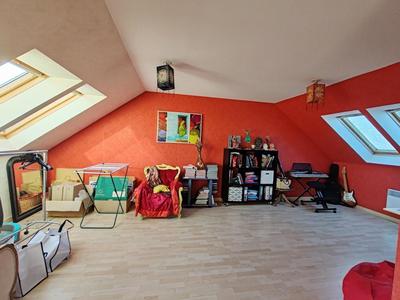 Maison - 175 m² - 8 pièces