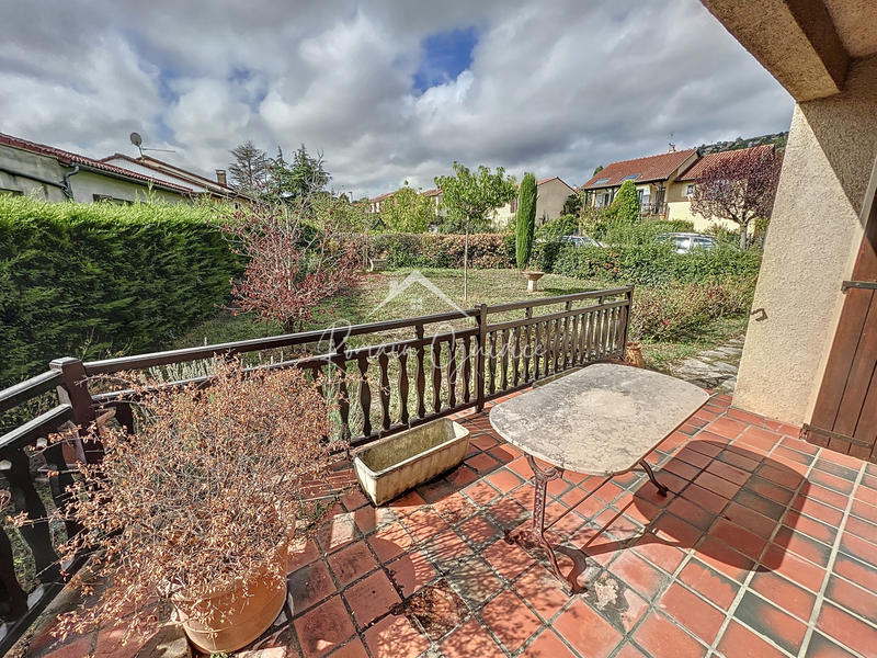 Maison - 92 m² - 4 pièces